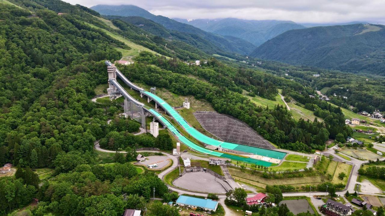 Resort Inn Marion Shinano Otari Eksteriør billede