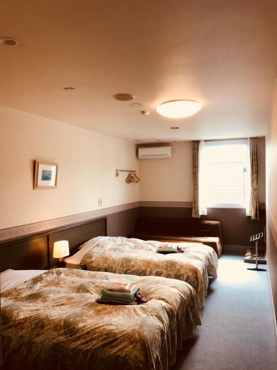 Resort Inn Marion Shinano Otari Eksteriør billede